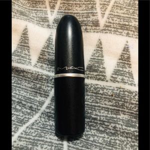 MAC Cosmetics - Amplified Lipstick - Vegas Volt